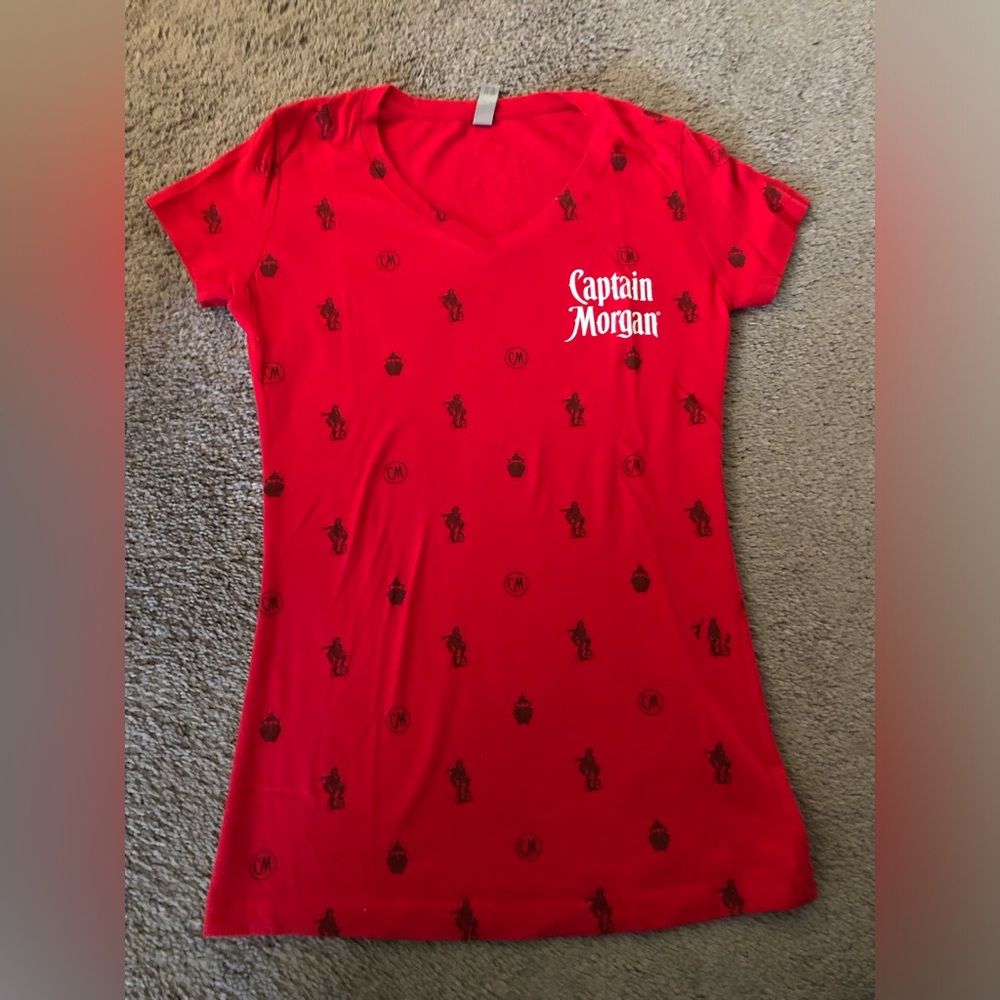 Captain Morgan Red V Neck Woman’s T-Shirt LARGE Short Sleeve Worn Once